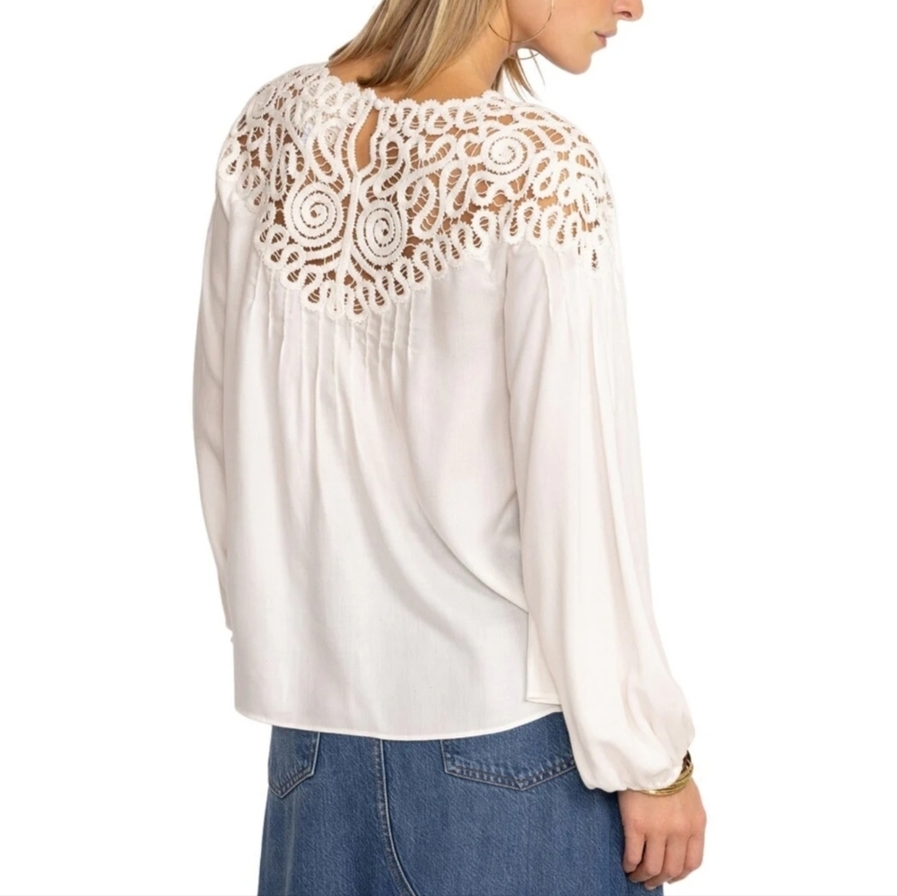 Johnny Was Cielito Modal Blouse Crochette‎ Detsils Biege Ivory Color Size Small - Picture 2 of 16